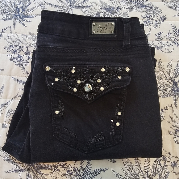 Earl Jeans Denim - EARL EMBELLISHED BOOTCUT FLAP POCKET JEANS